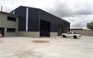 1500 m² Industrial space in Rustenburg Central