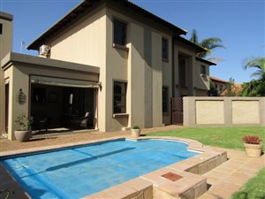 3 Bed House in Rose Acres Estate