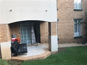3 Bed Townhouse in Die Hoewes