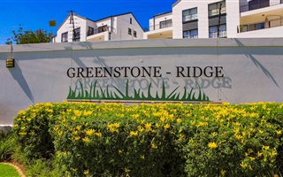 3 Bedroom Townhouse in Greenstone Hill