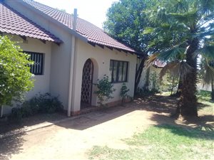 4 Bed House in Mayberry Park