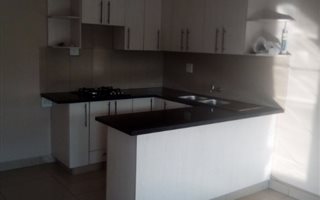 2 Bedroom Duplex in Arboretum
