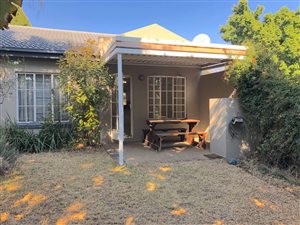 2 Bed Townhouse in Lynnwood Glen
