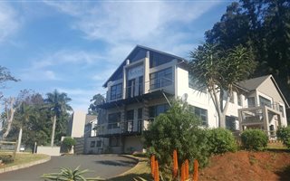 305 m² Commercial space in St Helier