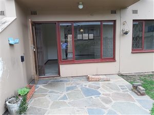 2 Bed Apartment in Pinetown Central