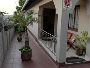 3 Bed House in Vanrova Gardens