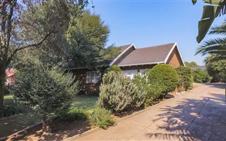 4 Bedroom House in Del Judor