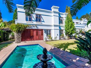 3 Bed House in Bryanston