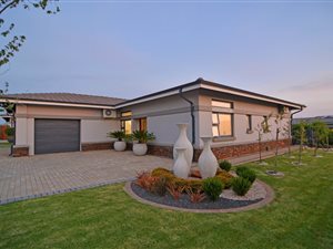 3 Bed House in Eastland Mature Lifestyle Estate