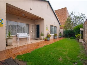 4 Bed House in Actonville