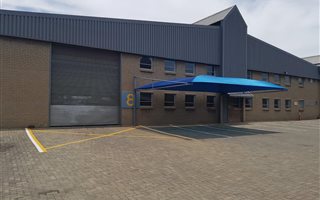 940 m² Industrial space in Wadeville