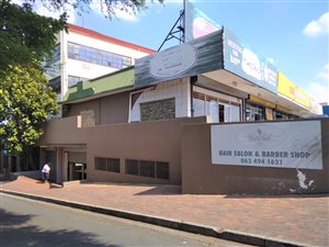 2437 m² Commercial space in Kensington B