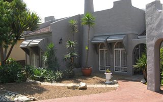 4 Bedroom House in Paarl