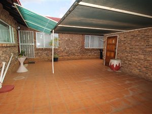 3 Bedroom Townhouse in Homelake