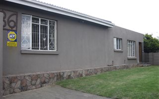 3 Bedroom House in Roseacre