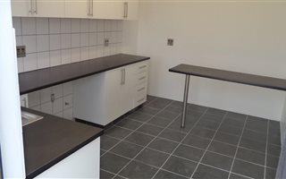 1 Bedroom Apartment in Macassar