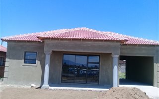 3 Bedroom House in Osizweni