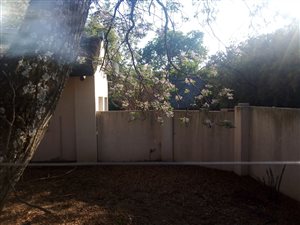 1.7 ha Land available in Broadacres