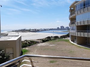 2 Bed Apartment in Lagoon Beach