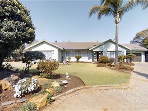 4 Bed House in Farrarmere