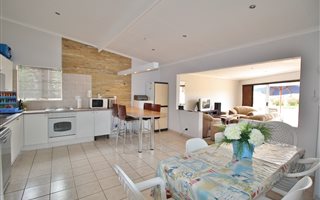 2 Bedroom House in Vaal Marina