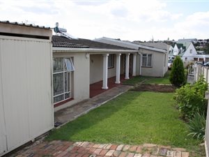 2 Bed House in Bosmont