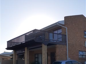 4 Bed Duet in Hartenbos