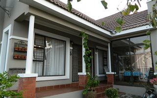 3 Bedroom Townhouse in Shellyvale