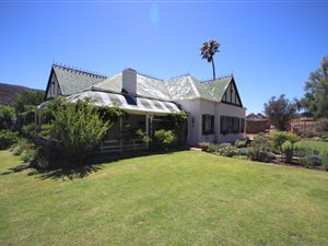 239.6 ha Farm in Oudtshoorn