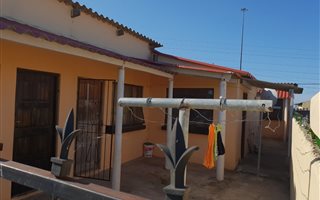 6 Bedroom House in Kwazakhele
