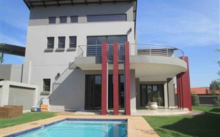 4 Bedroom House in Zambezi Country Estate