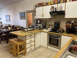 4 Bed House in Worcester West