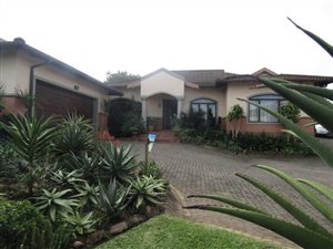 3 Bed Simplex in Le Domaine