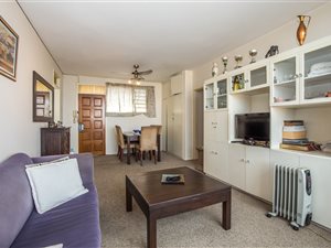 2 Bed Flat in Morningside
