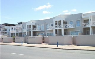 3 Bedroom Apartment in Westcliff