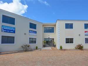 416 m² Commercial space in Tableview