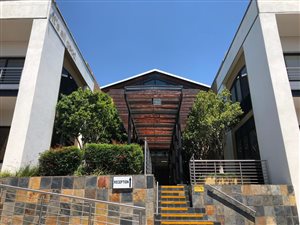 2113 m² Commercial space in Bedfordview