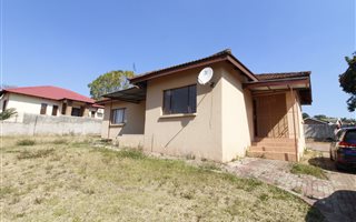 3 Bedroom House in Kingsview