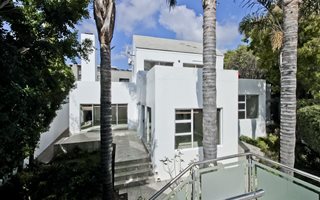 3 Bedroom House in Bedford Park