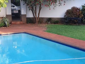 1 Bed Duplex in Manor Gardens