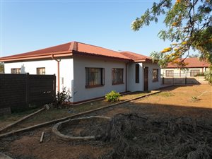5 Bed House in Wespark