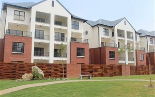 3 Bedroom Apartment in Greenstone Hill