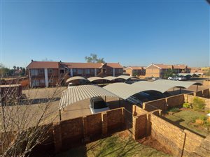 2 Bed Apartment in Clarina