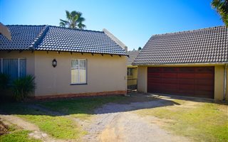 3 Bedroom House in Bloubosrand