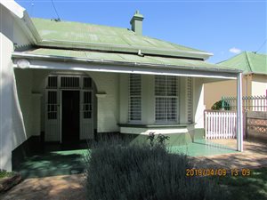 3 Bed House in Riviera