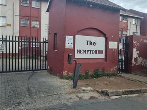 2 Bed Apartment in Kempton Park Central
