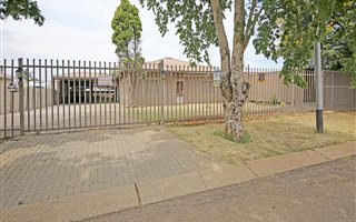 3 Bedroom House in Booysens