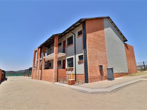 2 Bed Apartment in Six Fountains Estate