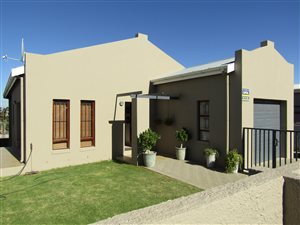 3 Bed House in Bergsig