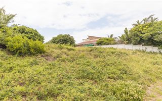 764 m² Land available in Pienaarstrand